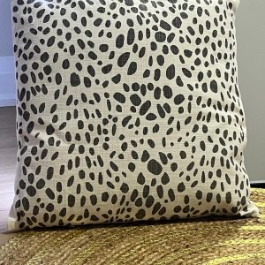 Infii Designed Cushion - Stylish Decor for Greater Toronto Area Homes #RC1013