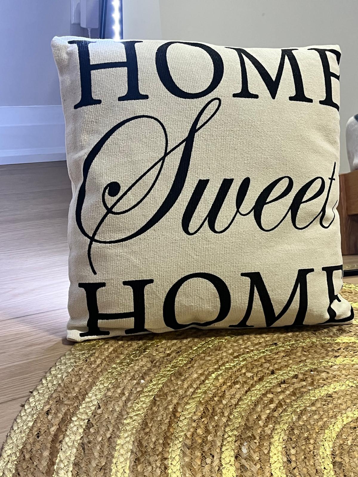 Infii Designed Cushion - Stylish Decor for Greater Toronto Area Homes #RC1006